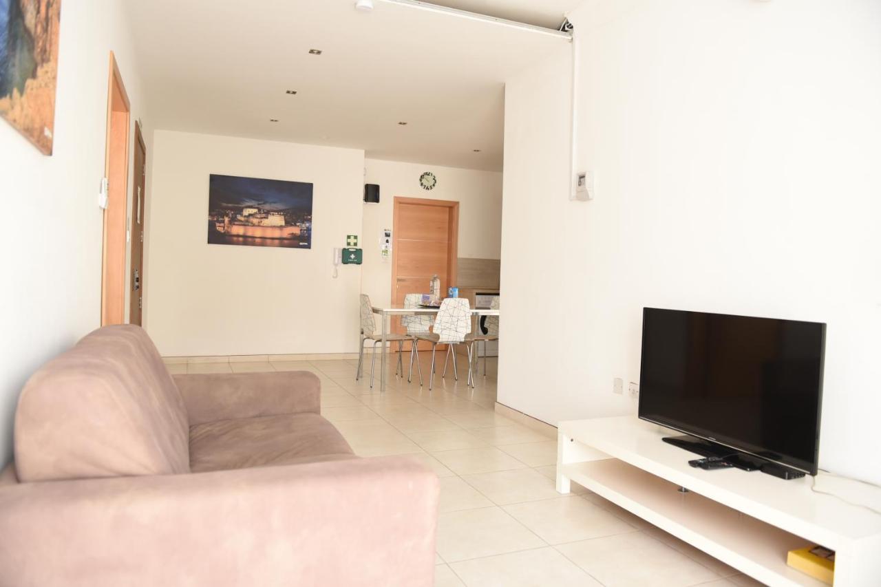 Hortensia 2 Bedroom Apartment خليج سانت بول المظهر الخارجي الصورة