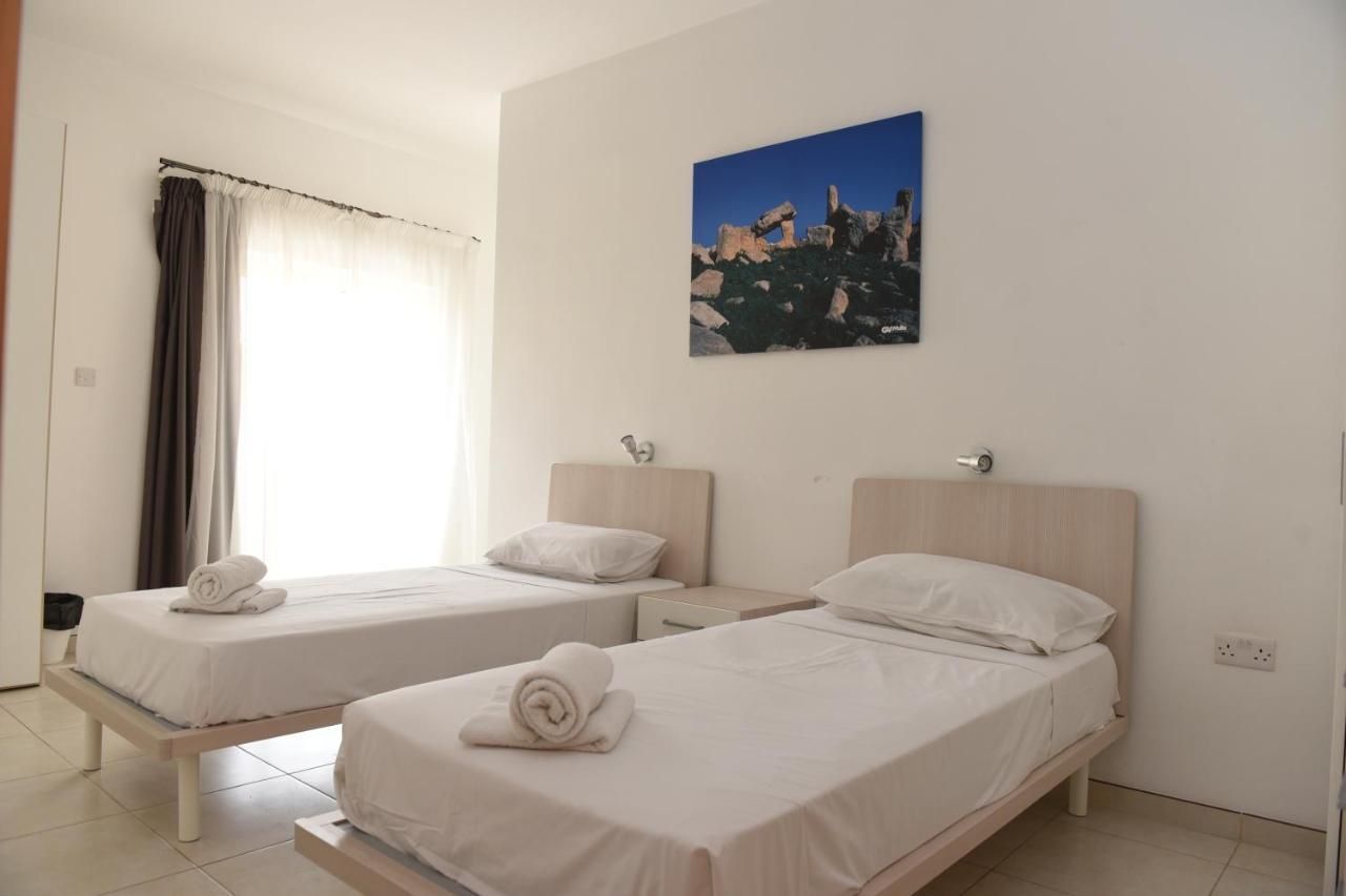 Hortensia 2 Bedroom Apartment خليج سانت بول المظهر الخارجي الصورة